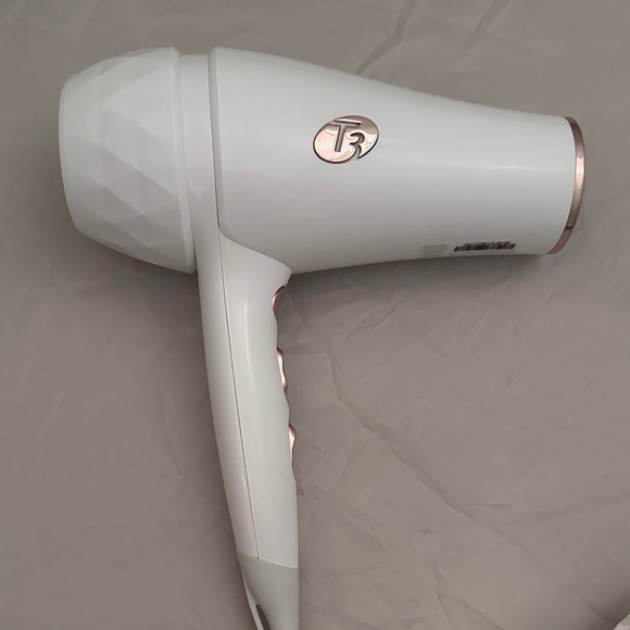 T3 Featherweight 2 Lux 2i Ionic Hairdryer - Picture 2 of 2